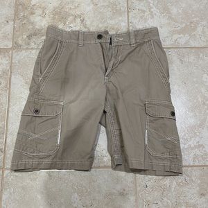Like new barley worn BKE cargo shorts